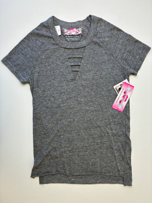 So Nikki T-Shirt - Gray Cut Outs | size 10