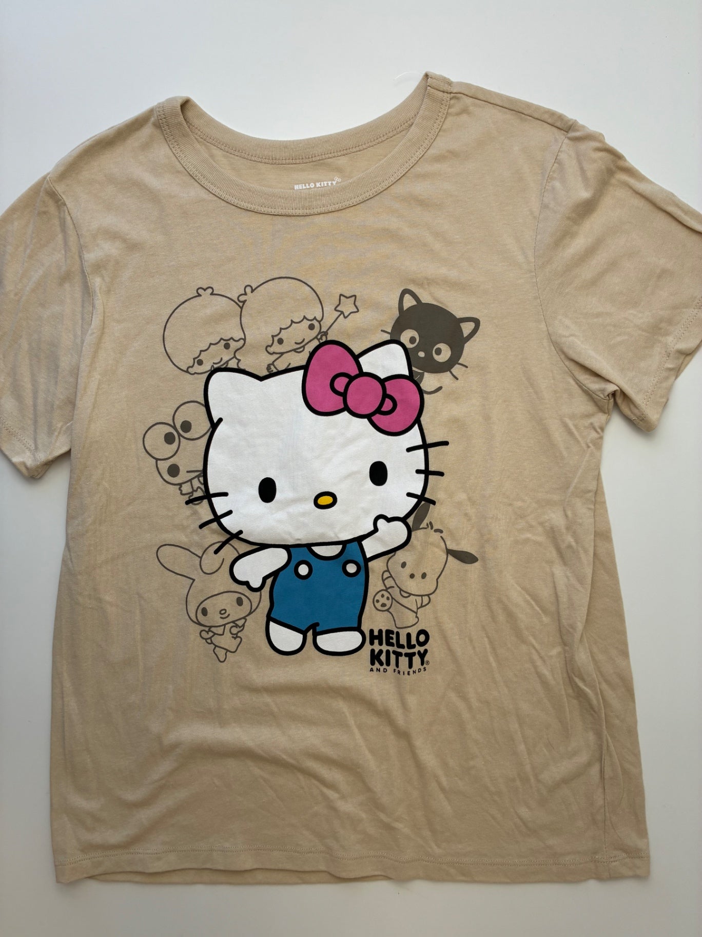 Sanrio T-Shirt - Tan Hello Kitty and Friends (Adult Size S) | size Women's S