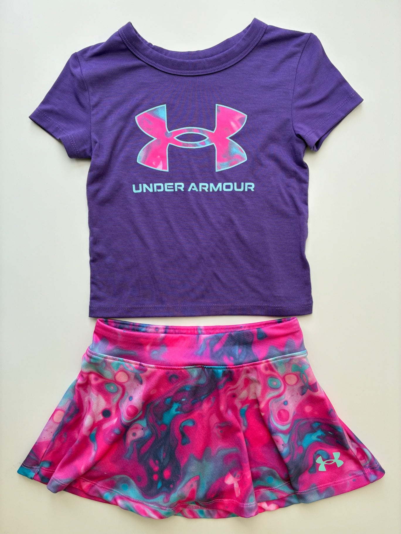 Under Armour 2 Piece Ensemble - Purple T-Shirt + Marbled Skort | size 3T