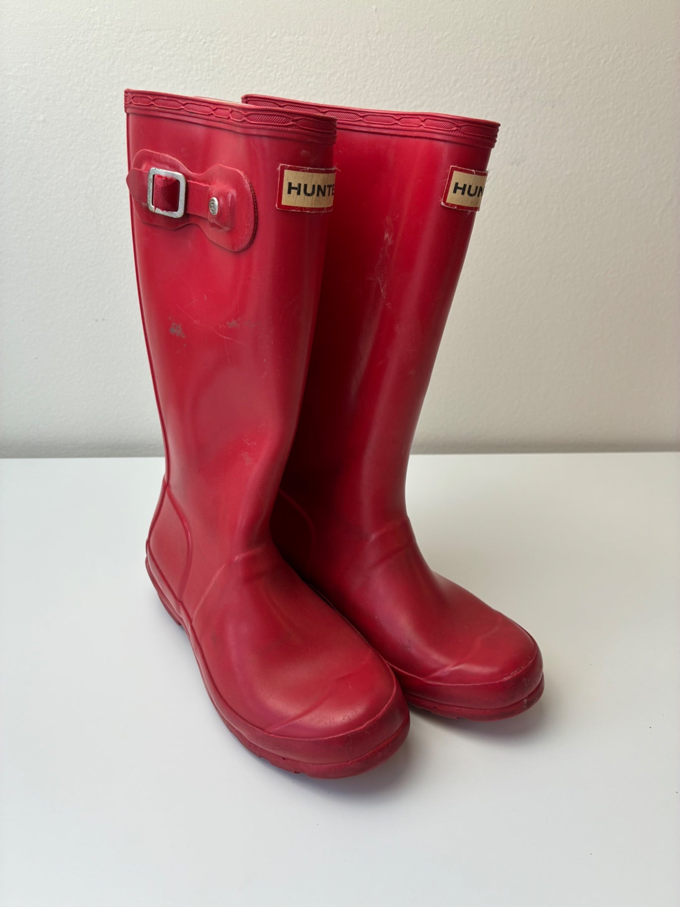 Hunter Shoes - Red Gloss Rain Boots | size Shoe 2