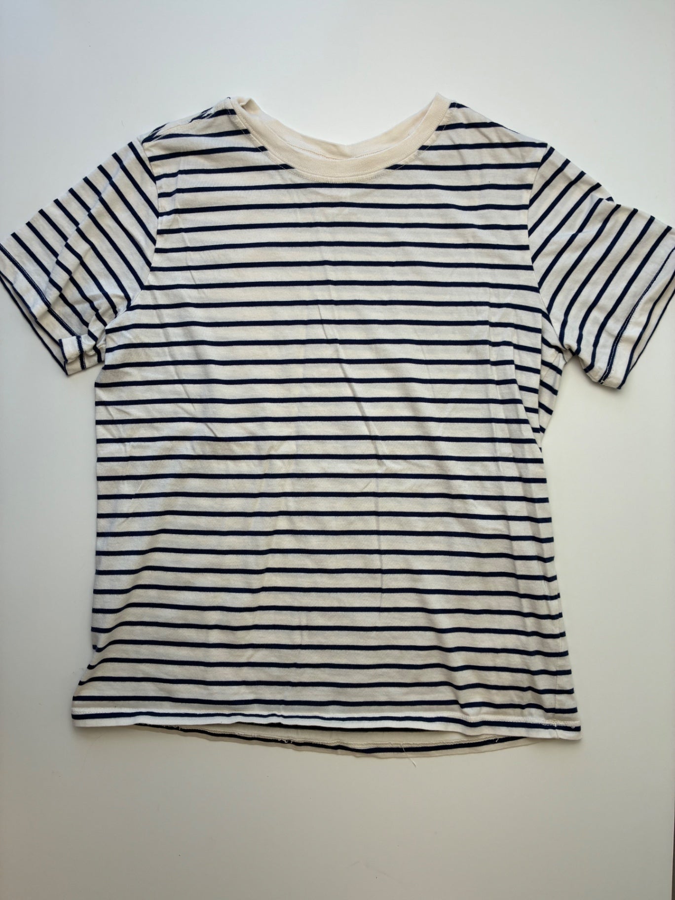 Hanna Andersson T-Shirt - Navy Blue Striped | size 10