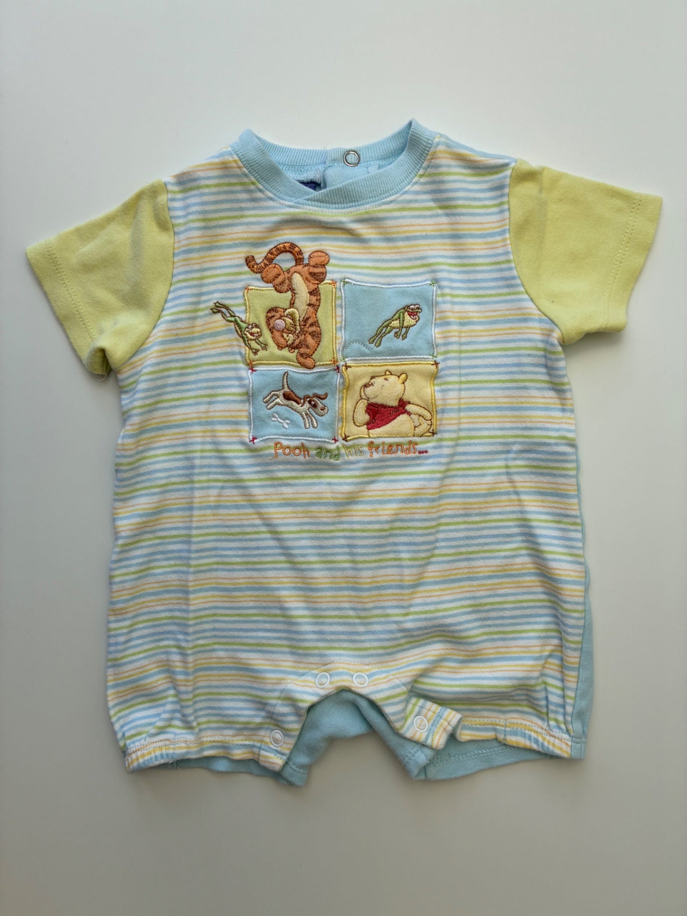 Disney Onesie - Multicolor Winnie the Pooh Characters | size 3 - 6 Months