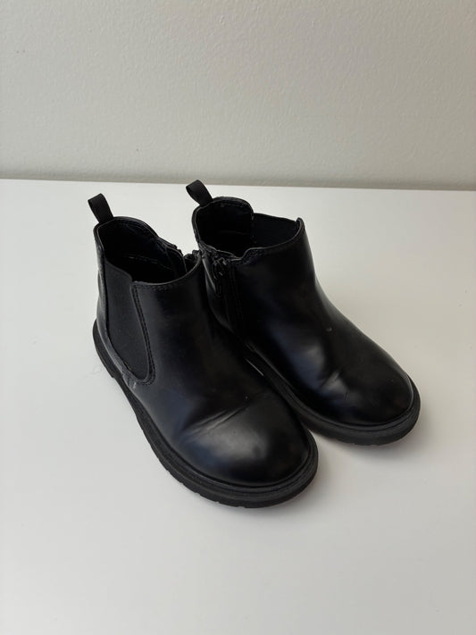 Baby Gap Shoes - Black Leather Chelsea Boot | size Shoe 10