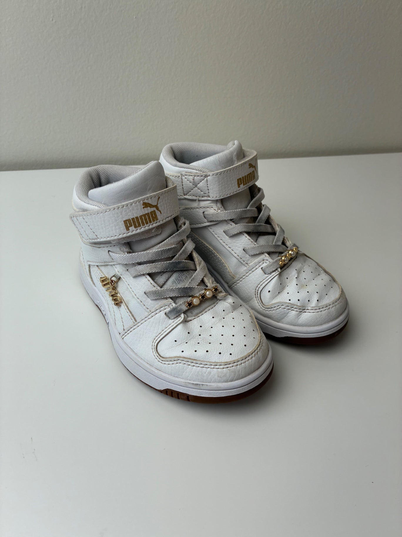 Puma Shoes - White Rebound Layup Bling Sneakers | size Shoe 10