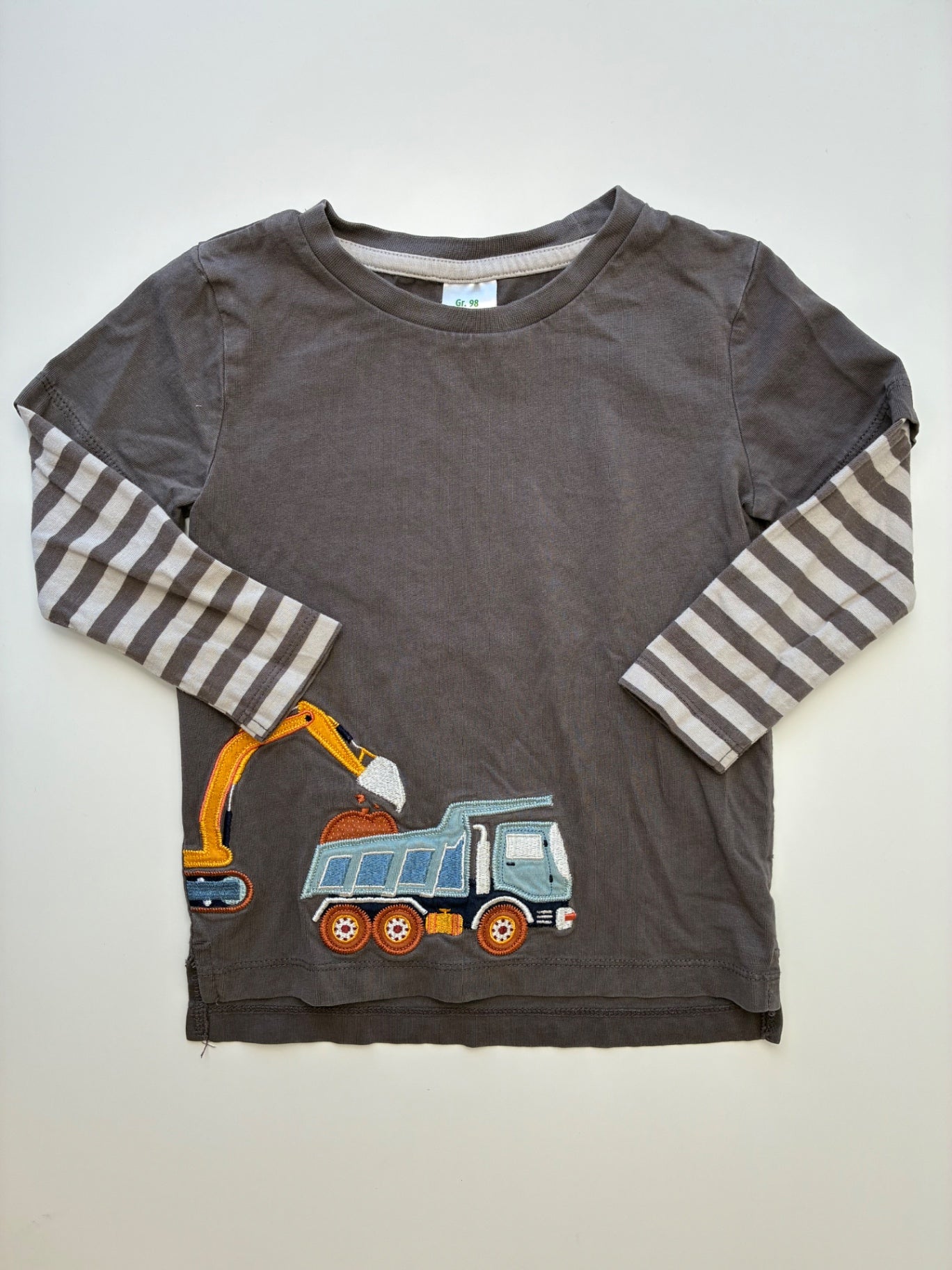Alana Long Sleeve T-Shirt - Gray Construction Truck Appliqué | size 3T