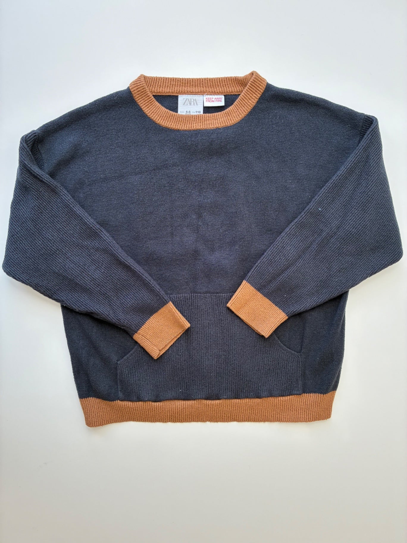 Zara Sweater - Navy Blue Knit w/ Front Pocket | size 4T/5T