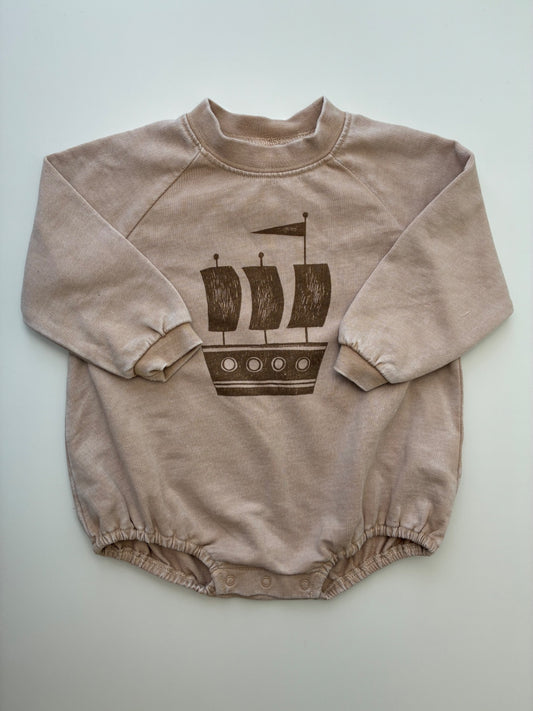 Rylee + Cru Onesie - Tan Crewneck + Boat | size 3 - 6 Months