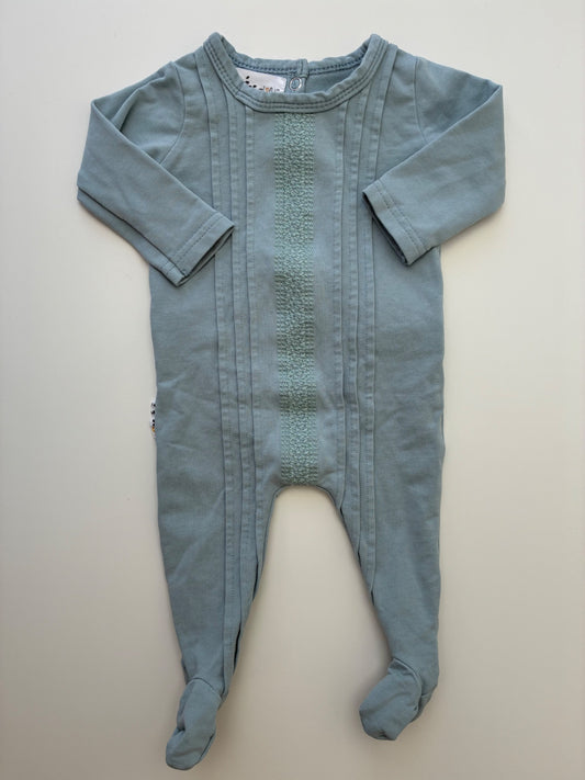 Maniére Child Onesie - Blue Embroidery + Pleated | size 1 Month