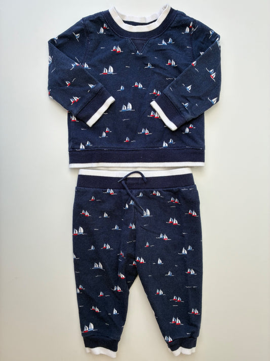 Janie and Jack 2 Piece Ensemble - Navy Blue Boats Crewneck + Joggers | size 6 - 12 Months