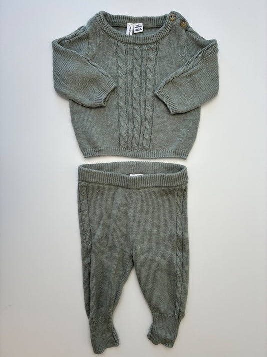 Janie and Jack 2 Piece Ensemble - Green Knit Sweater + Legigngs | size 0 - 3 Months