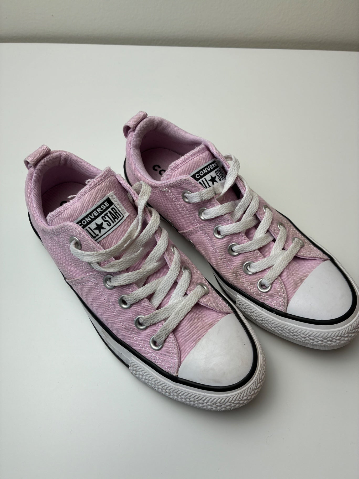 Converse Shoes - Pink Low Top Canvas Sneakers | size Shoe 7