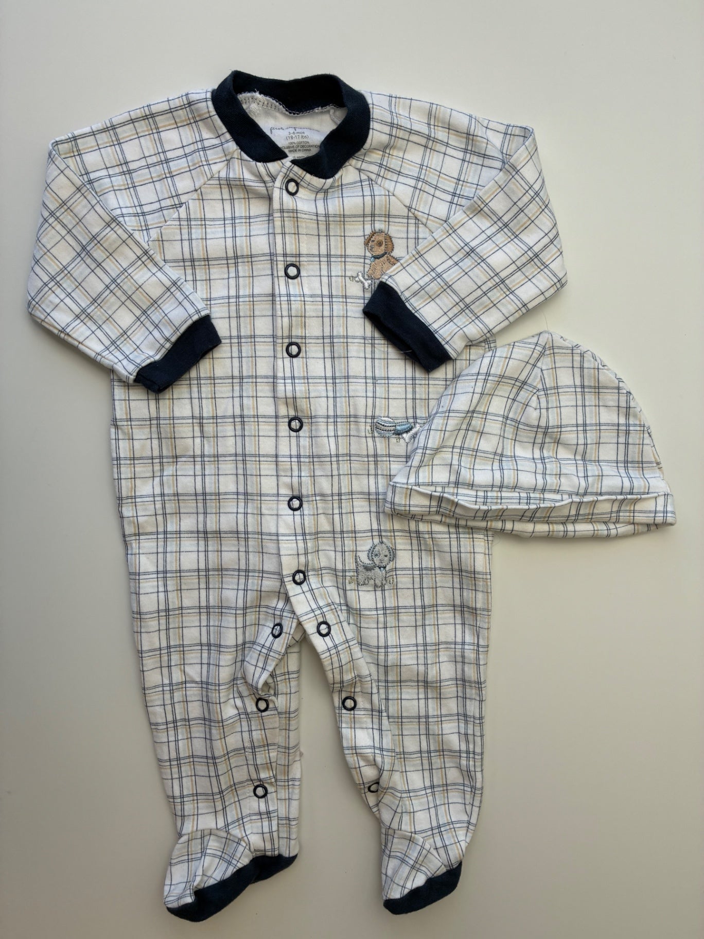 First Impressions Onesie - White Plaid + Hat | size 3 - 6 Months