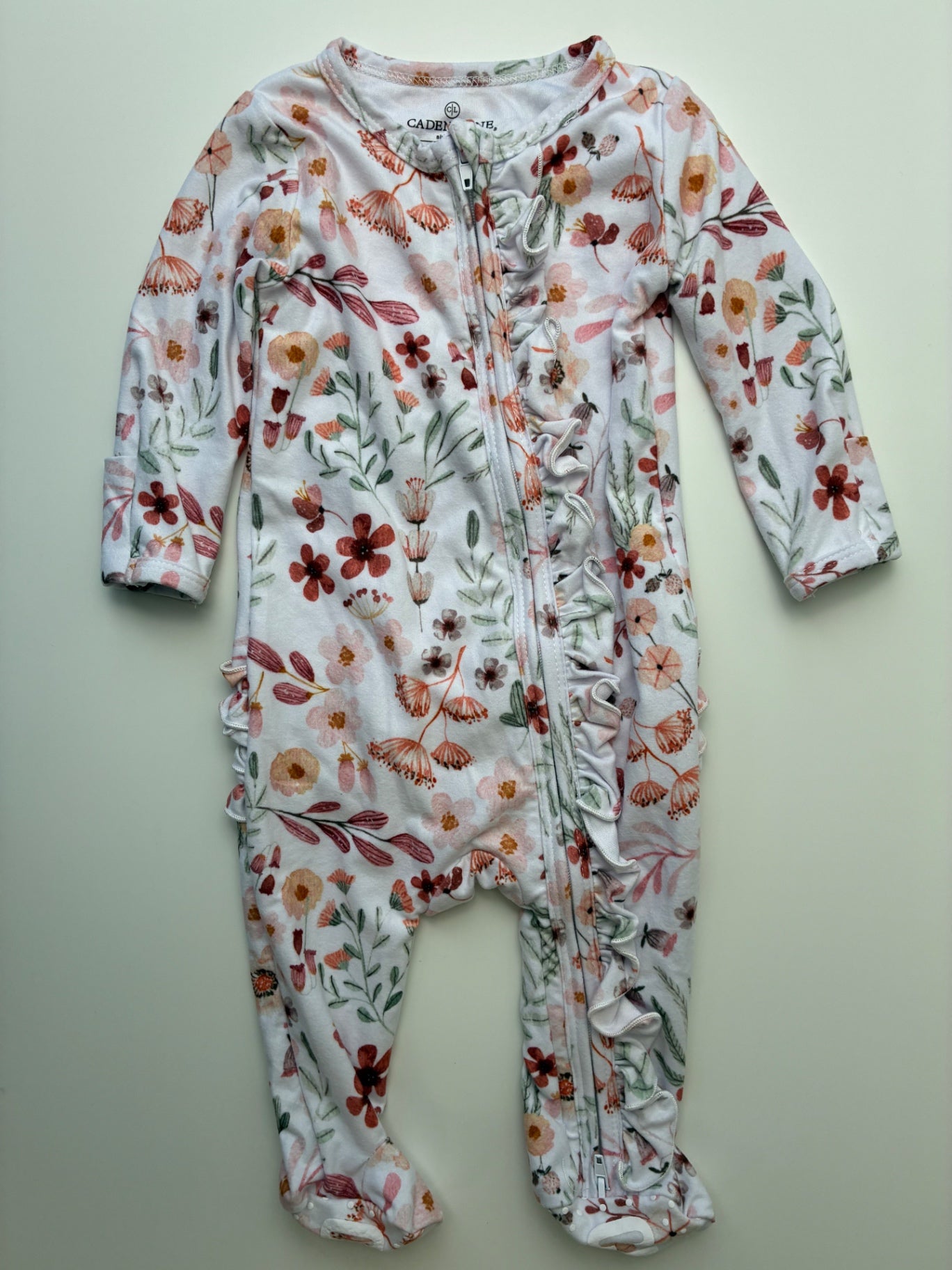Caden Lane Onesie - White Floral | size 0 - 3 Months
