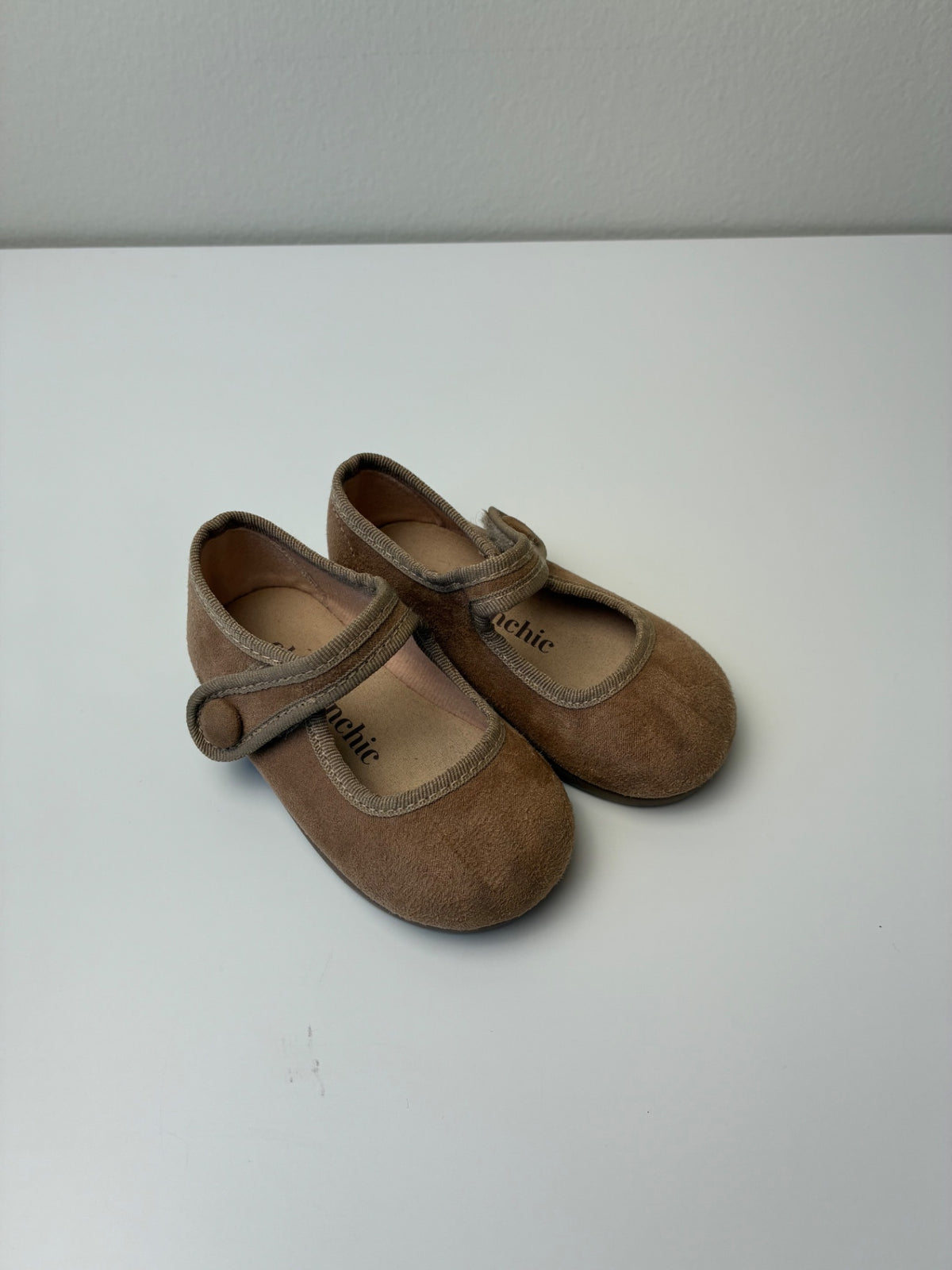 Childrenchic Shoes - Brown Suede Mary Janes | size Shoe 4.5