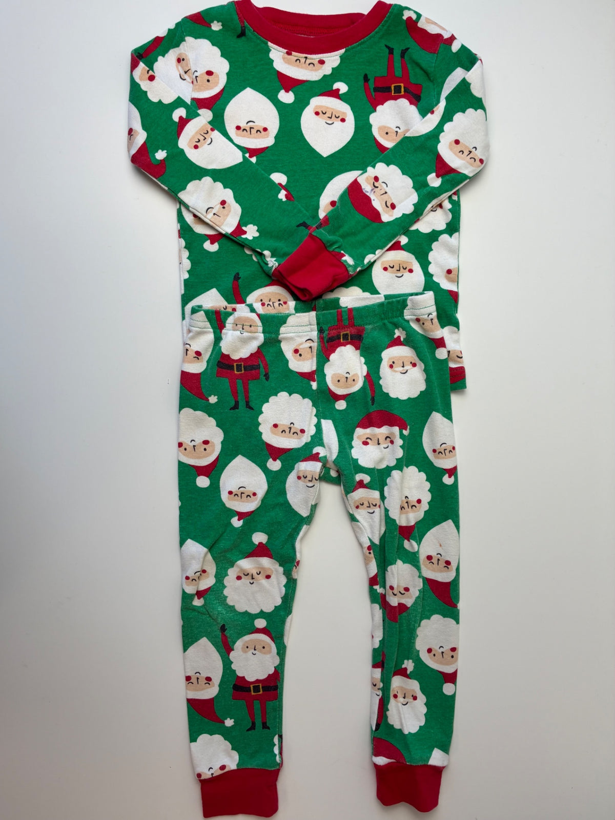 Carter's 2 Piece Ensemble - Green Santa Pajamas | size 3T