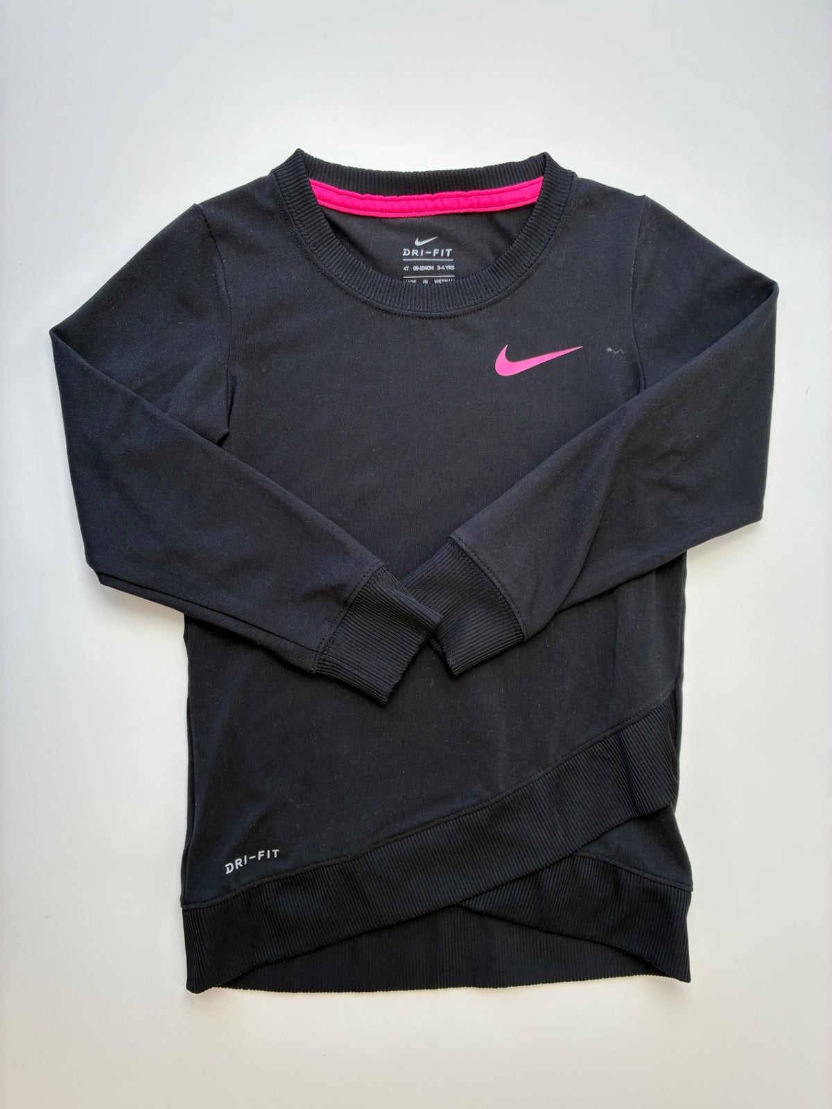 Nike Sweatshirt - Black Crewneck | size 4T